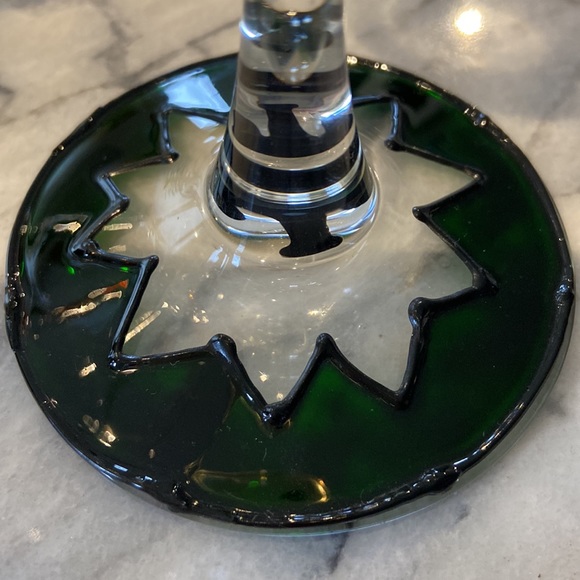 Vintage Hand Crafted Small Glass Carafe and 2 Glasses - Picture 8 of 9